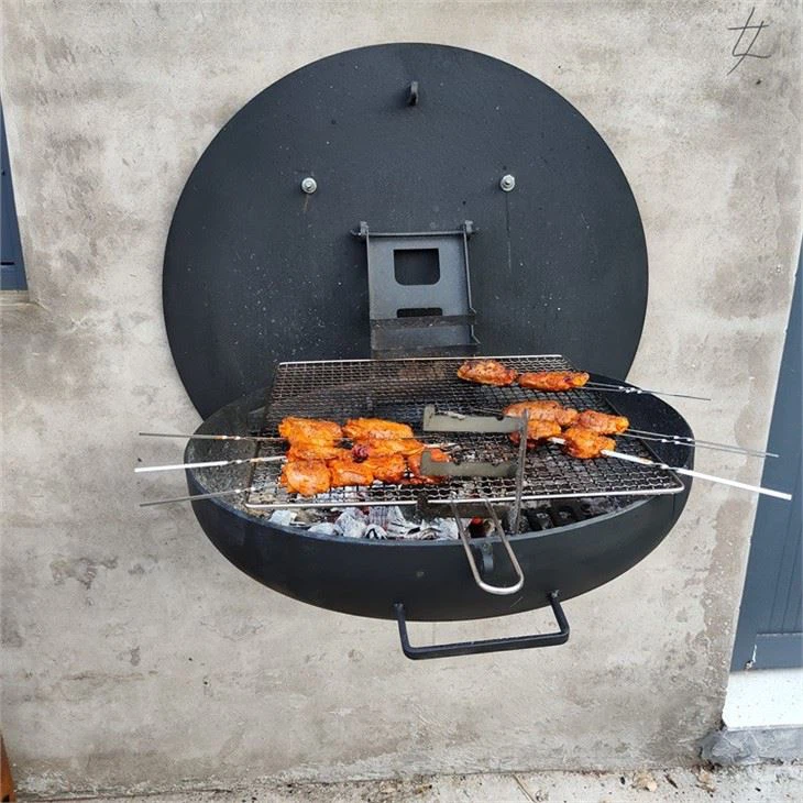 Fold Wall Installation Grill