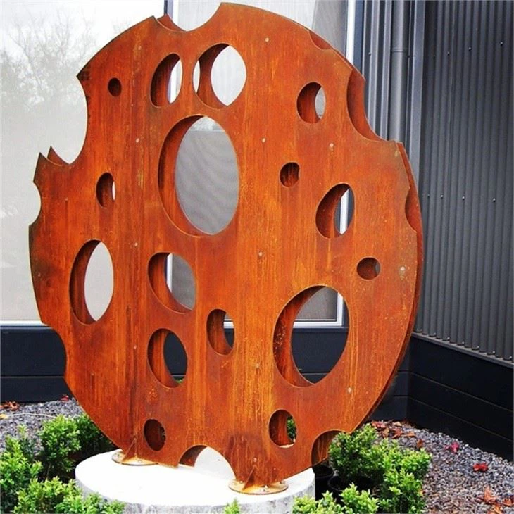 Outdoor Metal Sculpture