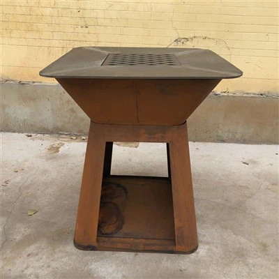 Patio ko'mirli panjarali barbekyu pechkasi